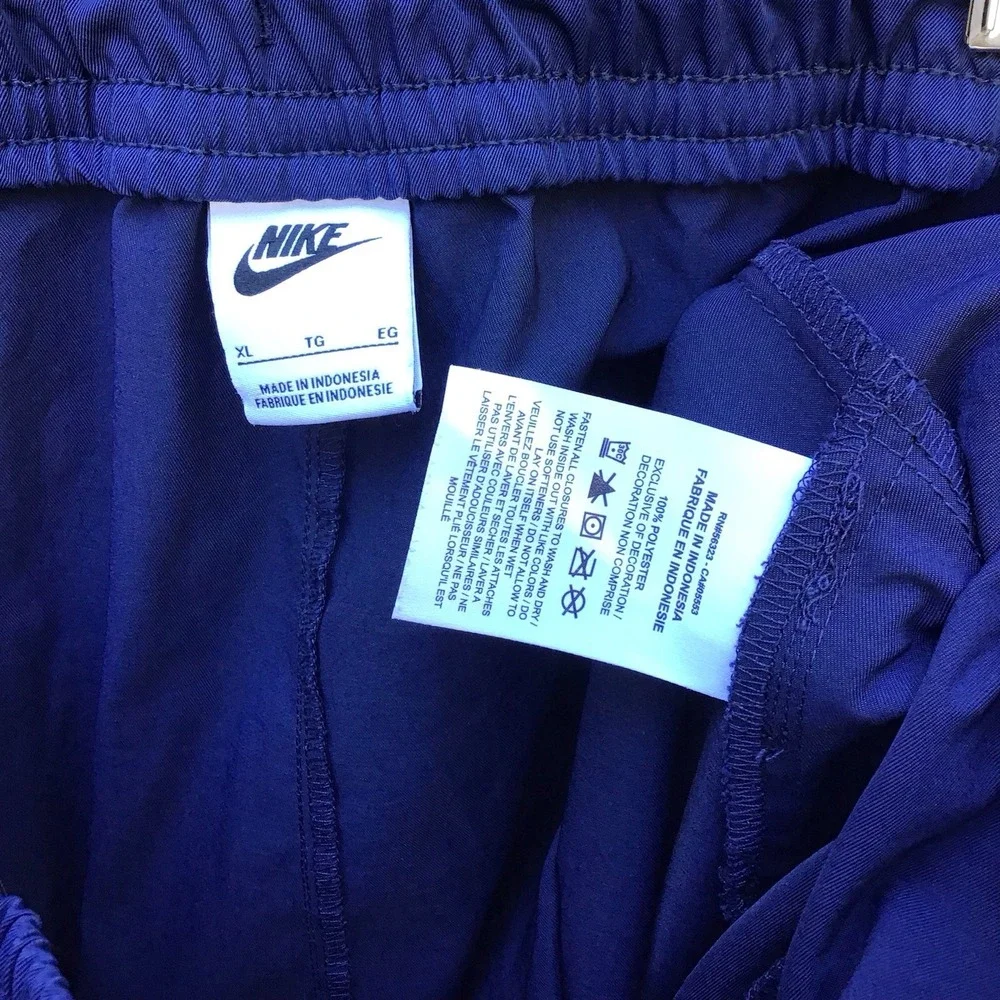 Nike sportswear tech